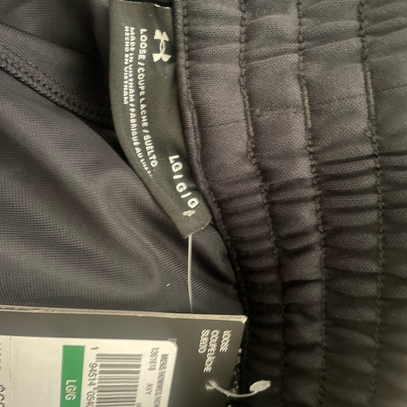 Under Armour Project Rock Iron Paradise Shorts Black Men's Sz  1361618-001 New - Picture 5 of 8